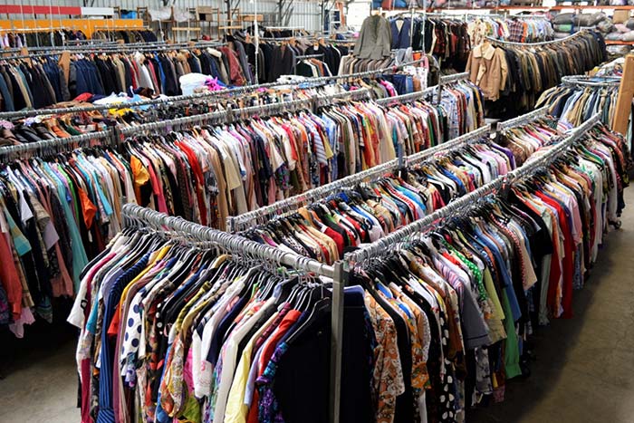 بهترین فروشنده عمده لباس رو چطور پیدا کنیم؟ عمدباکس چیست؟